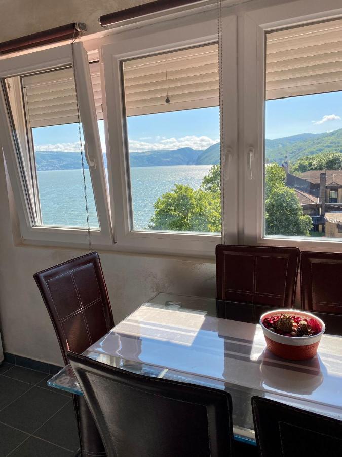 Apartman Bella Vista Ґолубац Екстер'єр фото